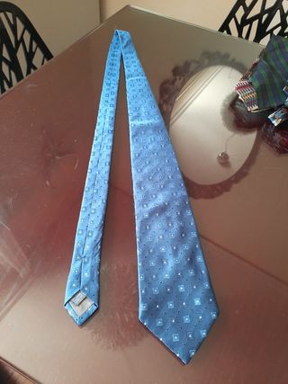 Corbata Les Copains seda.