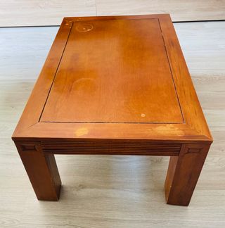 Mesa antigua para restaurar.