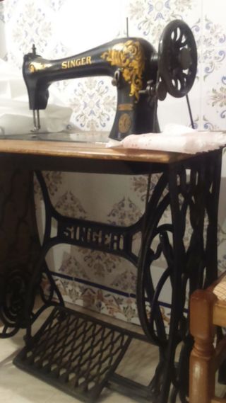 Máquina de Coser Singer