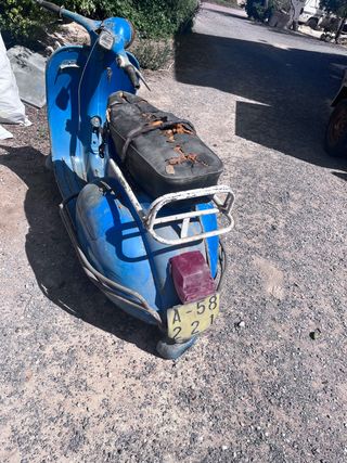 Moto Vespa L año 1963