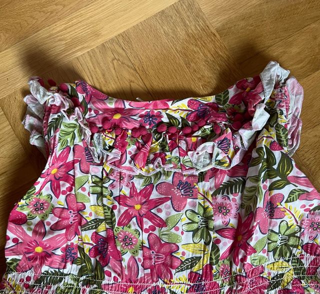 Vestido niña de Sfera.