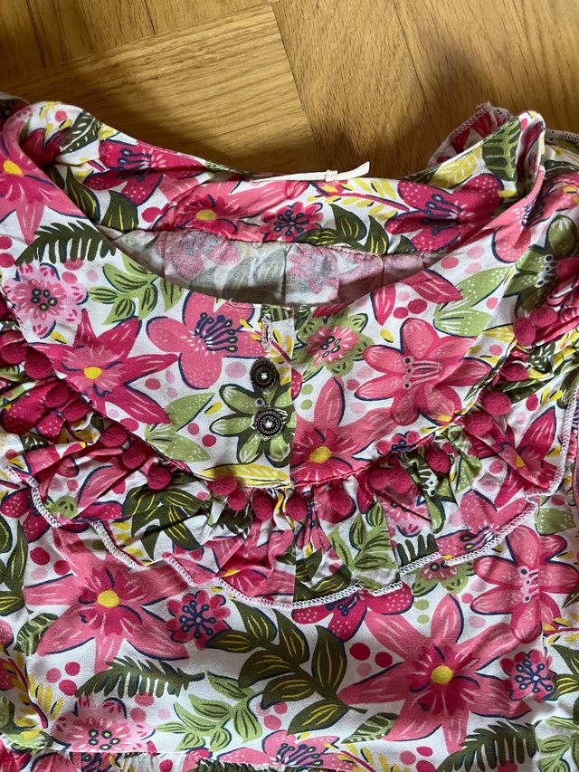 Vestido niña de Sfera.