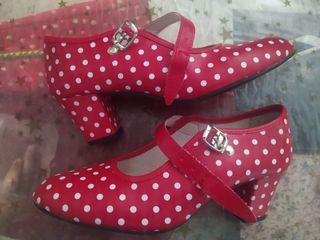 ZAPATOS FLAMENCA O GITANA