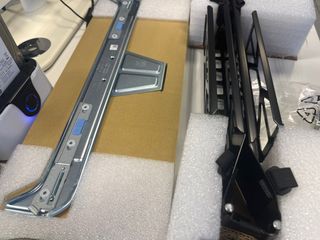 Brazo organizador de cables DELL