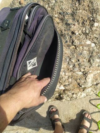 para moto ideal ocupa poco.