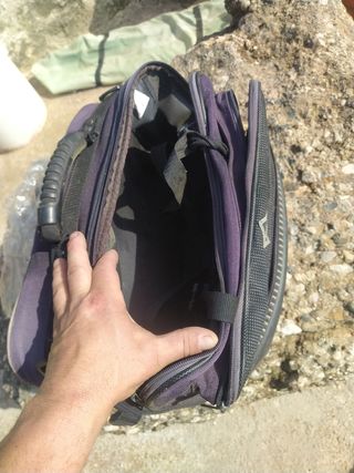 para moto ideal ocupa poco.