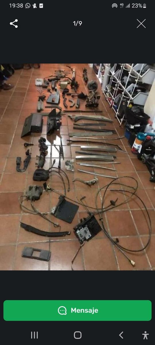 algunas piezas sueltas Renault 20 y 30