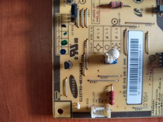 fuente  Bn4400165a Ip-231135a LE40M87BD