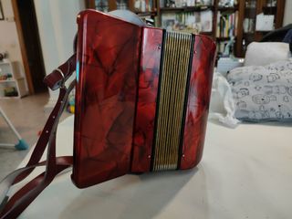 acordeón hohner mignon 1