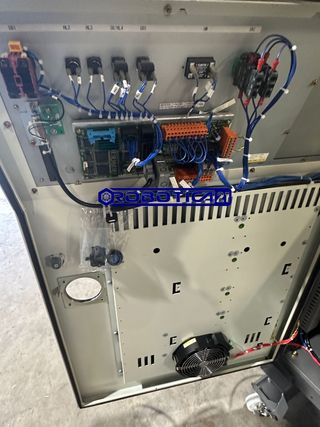 ROBOT FANUC R2000IB 165F 2011