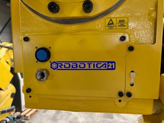 ROBOT FANUC R2000IB 165F 2011
