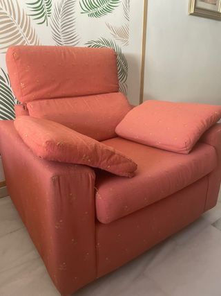 Pareja de sillones rojos