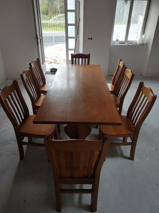 Mesa madera y 8sillas