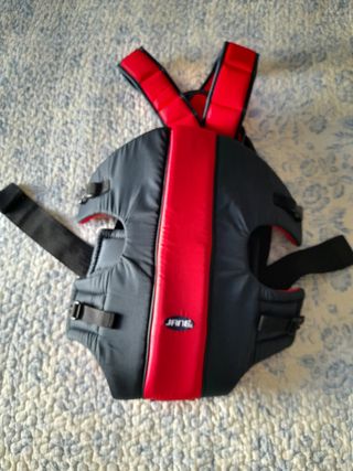 Mochila porta bebé.