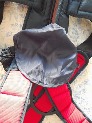Mochila porta bebé.