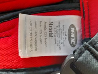 Mochila porta bebé.