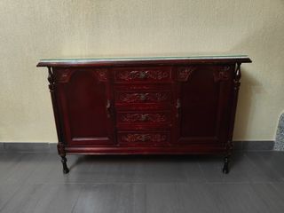Aparador antiguo