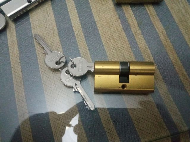 Bombín para cerraduras