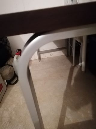 Mesa de calidad marrón wengué