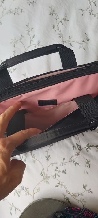 Funda ordenador portatil pequeño.