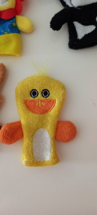 6 marionetas de dedo