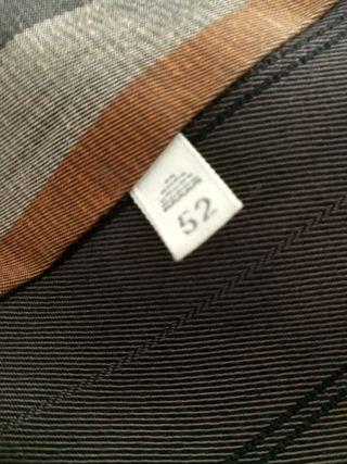 Chaqueta caballero 10€.