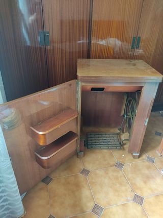 Maquina de coser Wertheim