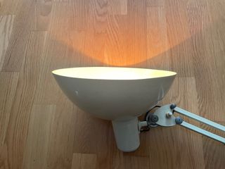 Lámpara flexo lupela diseño industrial