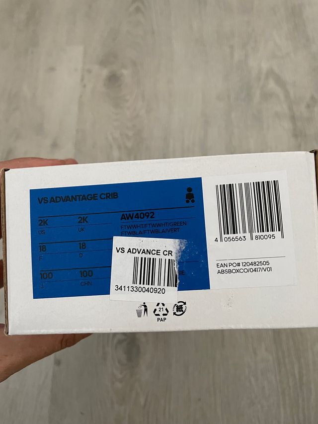 Zapatilla bebe adidas talla 18