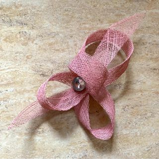 Tocado con pedrería