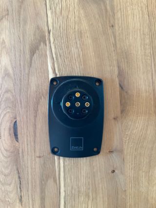 Dali Fazon LCR altavoz