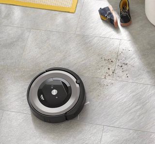 Roomba e5 con muy poco uso