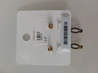 PENDIENTES LARGOS DE ACERO DORADO