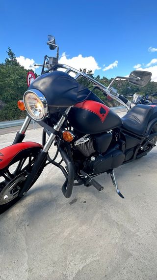 Kawasaki VN 900 Custom