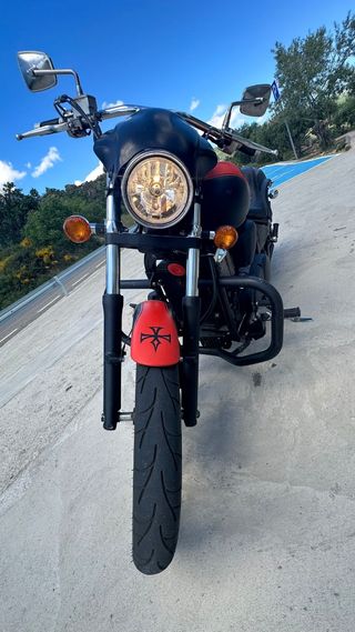 Kawasaki VN 900 Custom