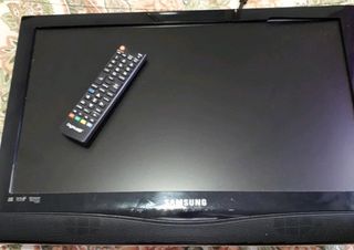 tv samsung 22"