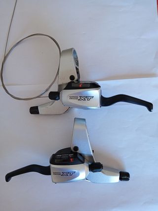 Manetas freno y cambio XT