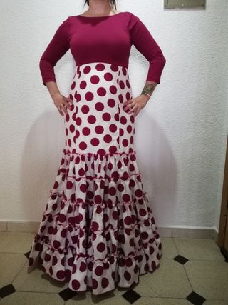 Conjunto falda de sevillanas y Body