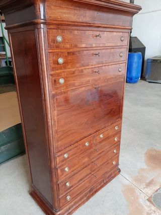 muebles de madera antiguos