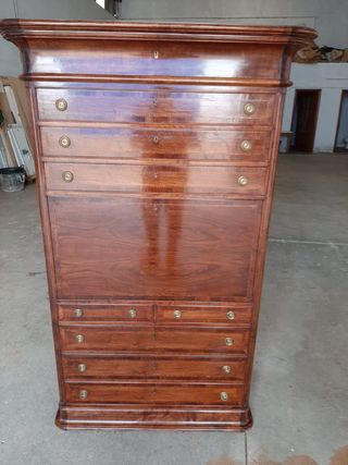 muebles de madera antiguos