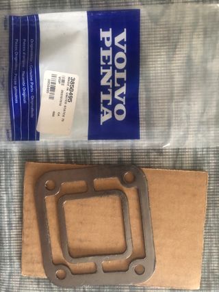 VOLVO PENTA 2 JUNTAS COLECTOR DE ESCAPE.