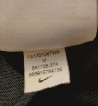 Sudadera sin capucha y con cremallera. T-M