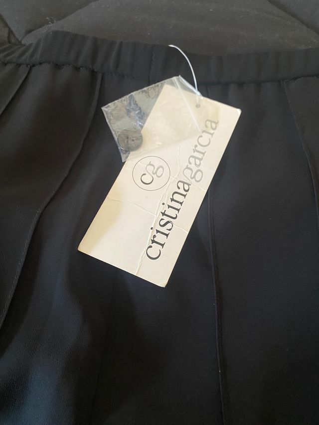 Pantaloni neri sottili