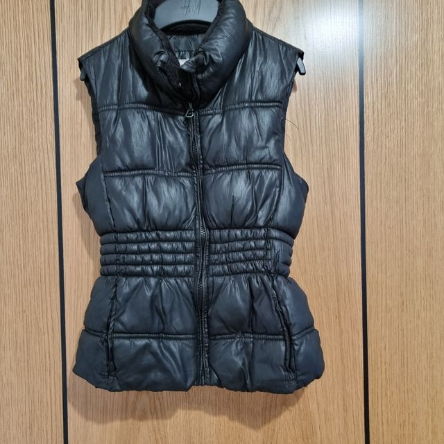 Chaleco negro niñs.