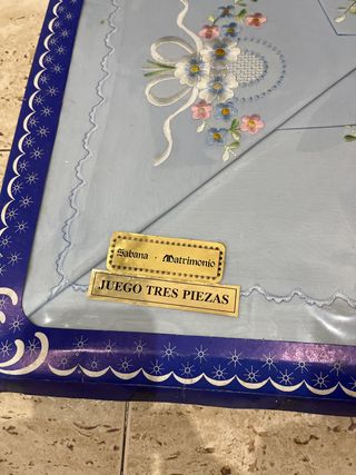 Juego de sabanas de matrimonio Bordado Artesanal