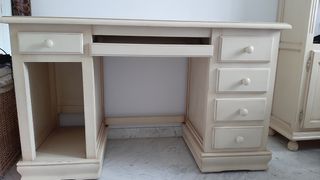 Escritorio de madera