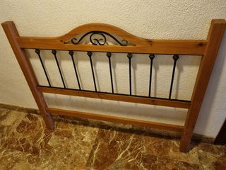 cabecero de madera y forja