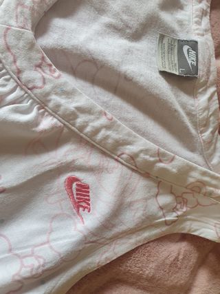 LOTE 2 CAMISETAS DEPORTES (ATMOSPHERE Y NIKE)