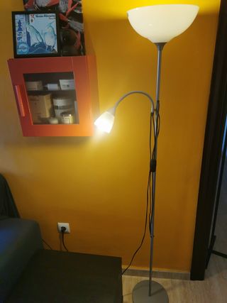 Lámpara de pie 