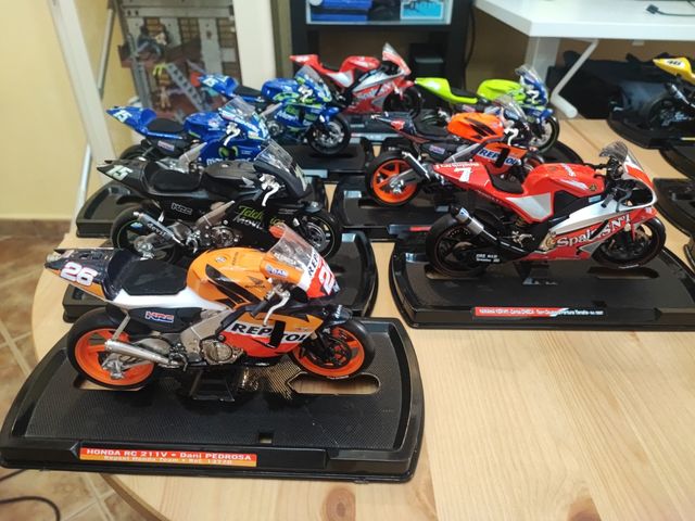 coleccion motos a escala Guiloy.
